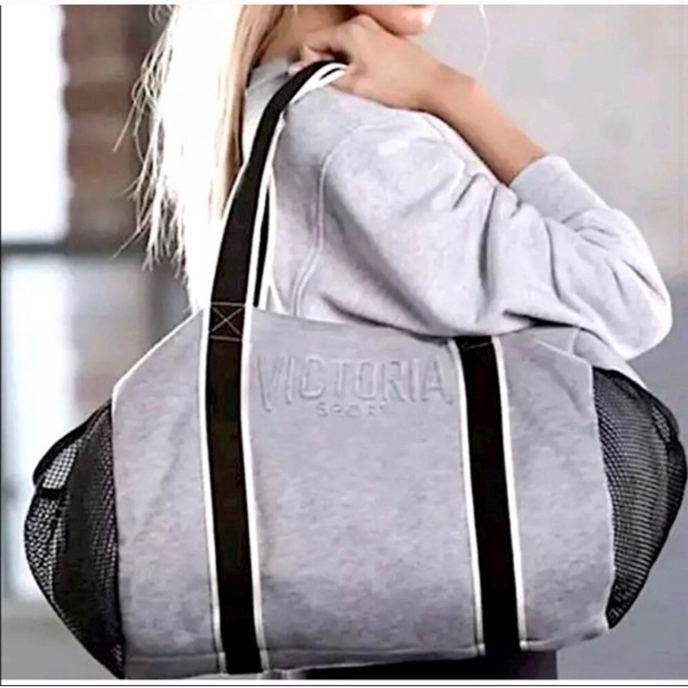Victoria sport duffel bag
